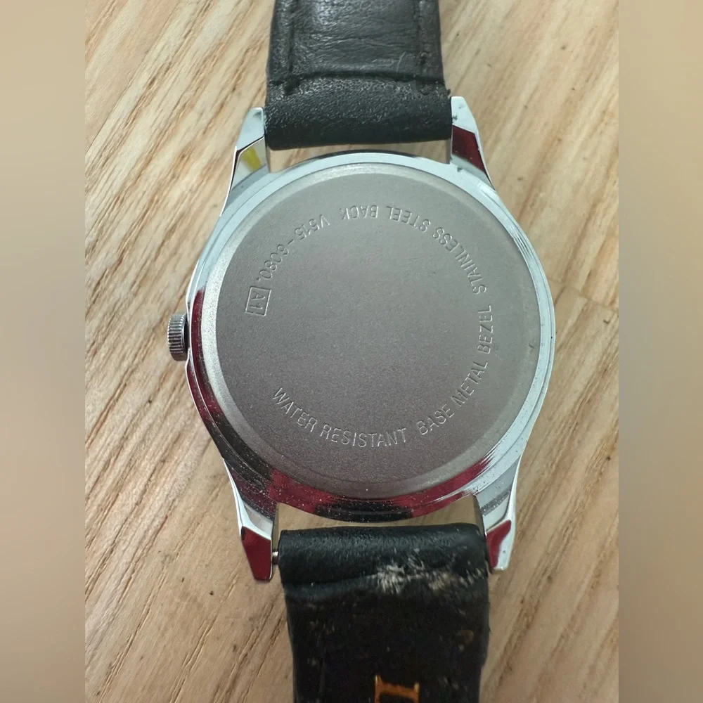Vintage Lorus Disney Mickey Mouse moving arms watch NEW BATTERY
